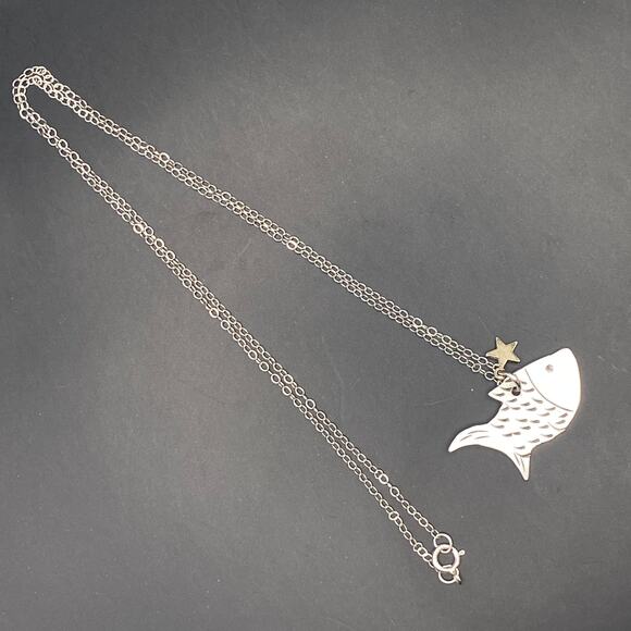 Signed JSW Sterling Silver Fish 10k Solid Gold Star Charm Pendant Necklace - Picture 5 of 8